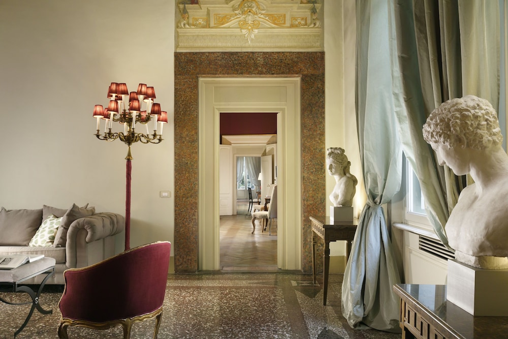 Al Palazzo del Marchese di Camugliano