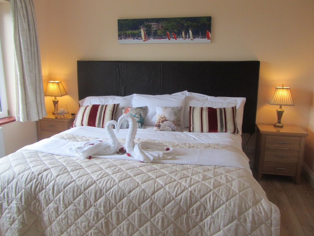 Edencrest Bed & Breakfast