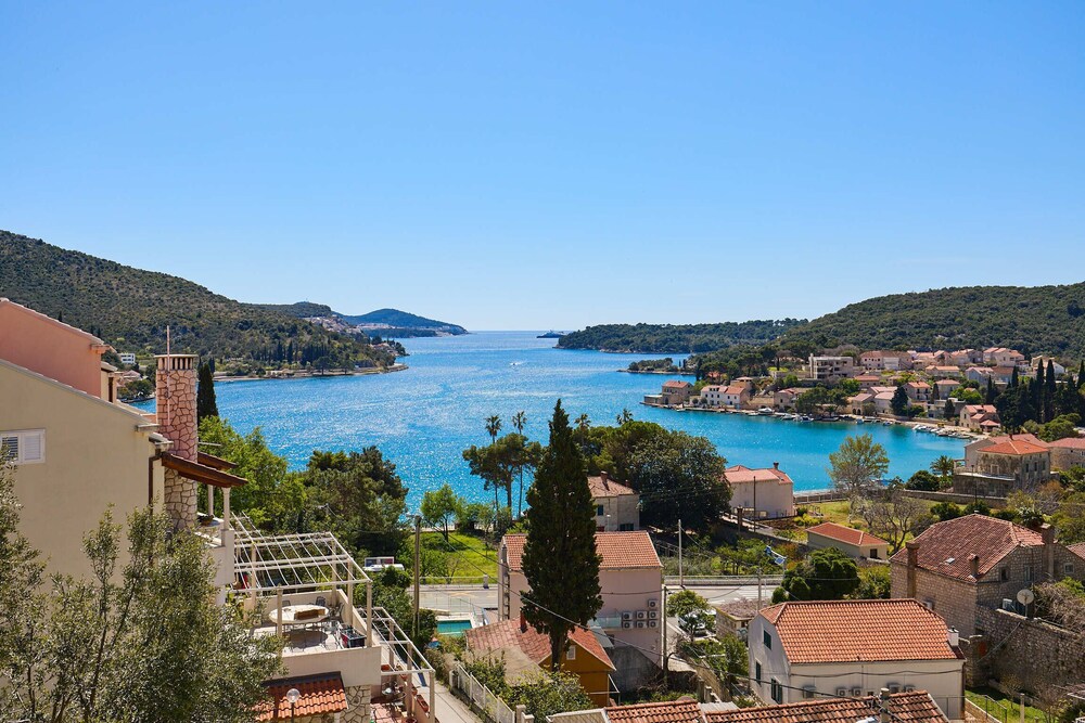 Blue Bay Apartment