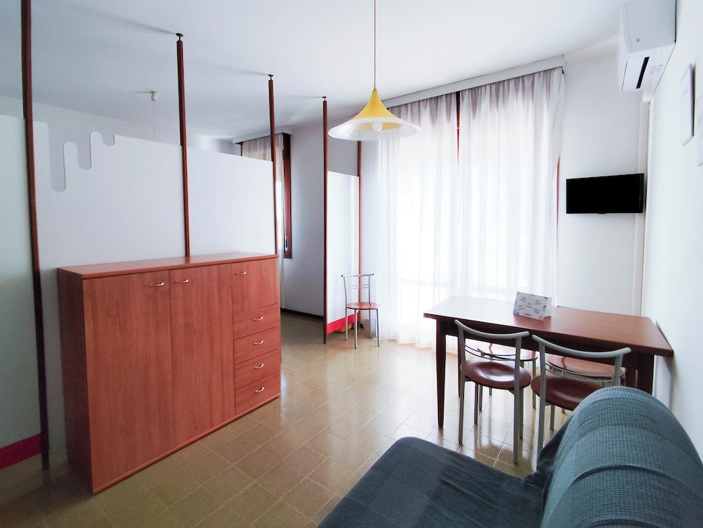 Seaside Studio Apartment With Balcony