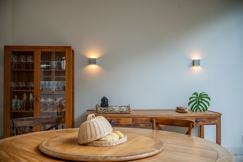 Angra - Mombaça | Mansão Espetacular Beira-Mar, 7 Suites - por Casapē Rio