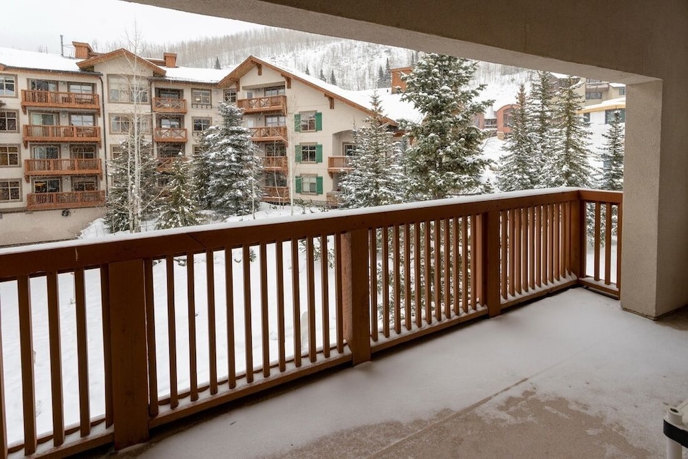 3323 - Two Bedroom Standard Powderhorn Lodge 2 Condo