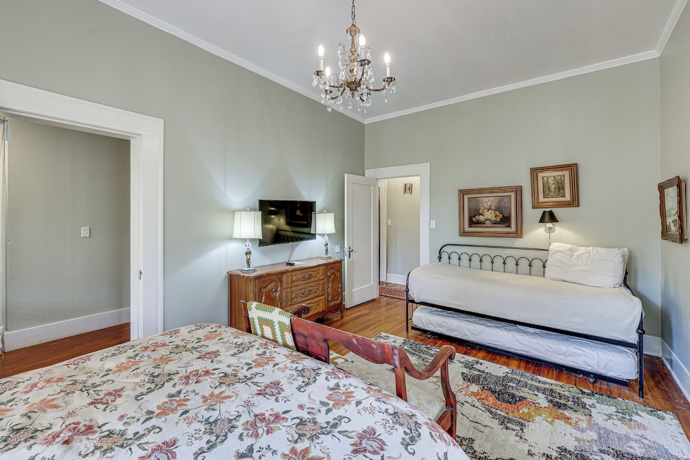 Great for Gatherings! Gem < 1 Mi to Dtwn Texarkana