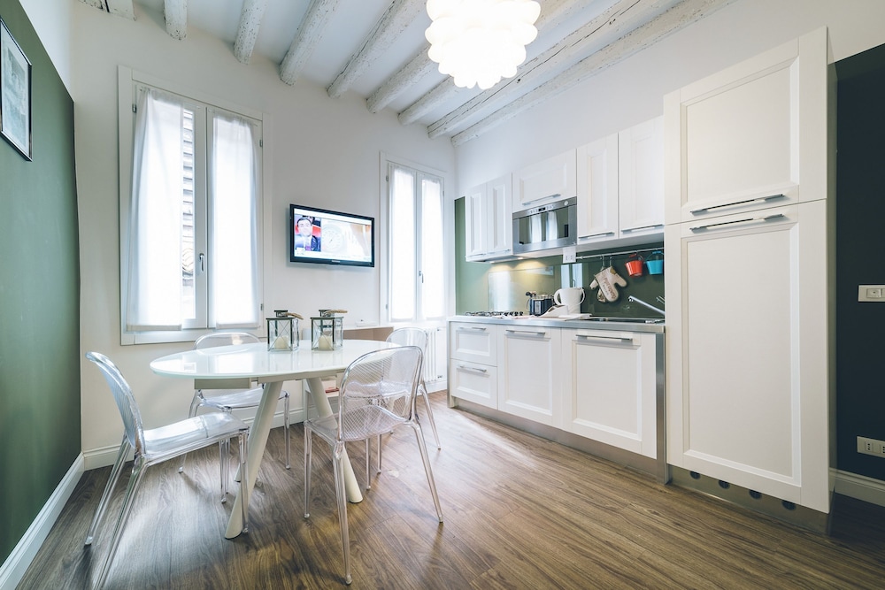 Gold Apartment in Venecia