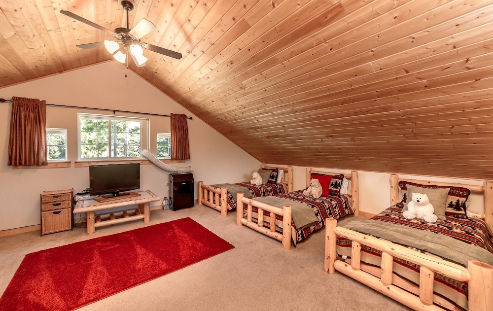 Wintergreen Retreat