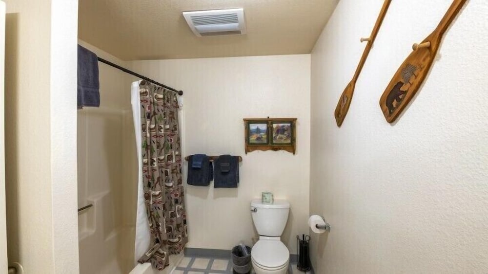 Scenic Wonders Friends Lodge 3 Bedrooms view 3