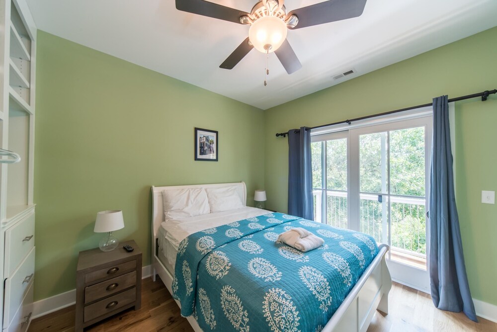 E Ashley A 121 4 Bedroom Holiday Home By My Ocean Rentals