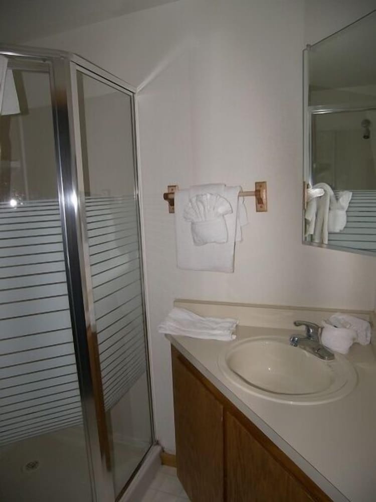 Fox Pine Lodge 4 Bed 4 Bath Condo