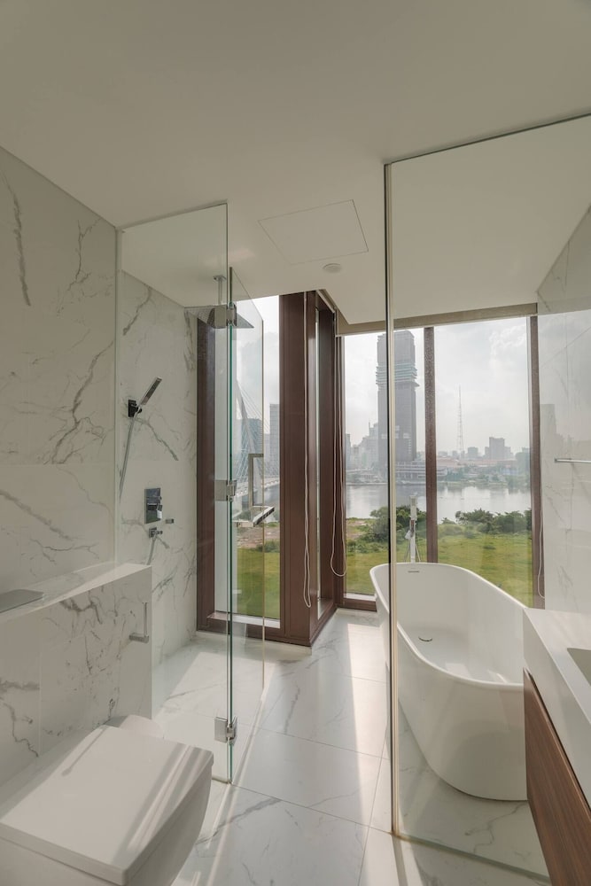 The Metropole - Horizon View Riverside