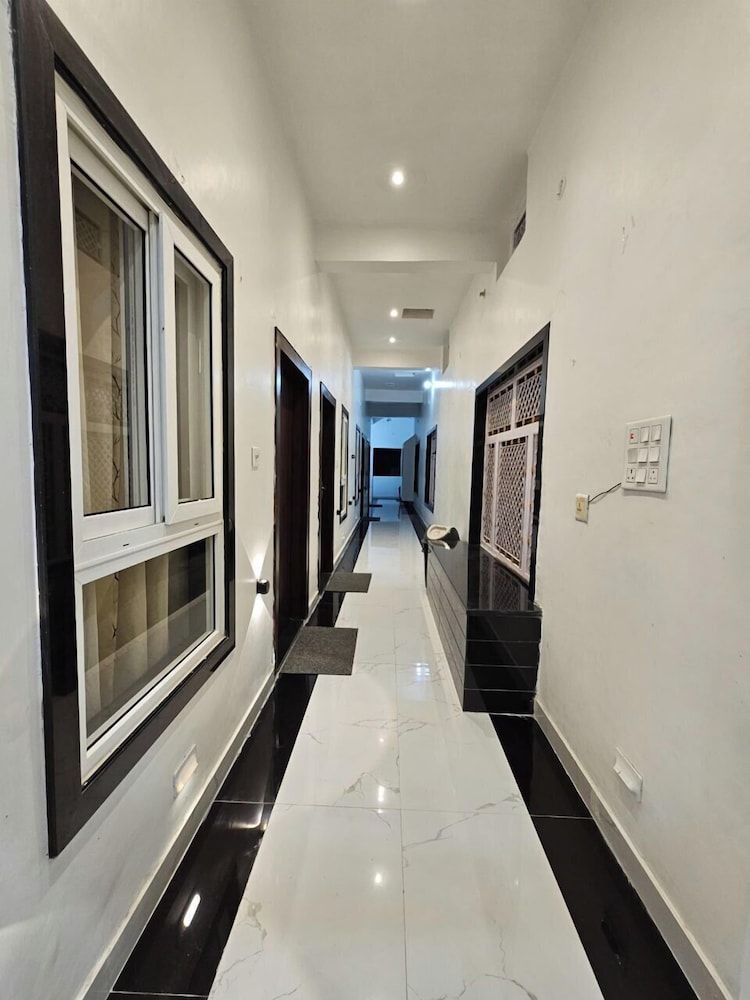 Kharari Guesthouse