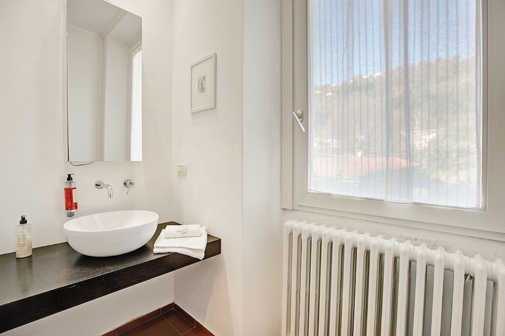 Ortensia Apartment in Villa Jejia