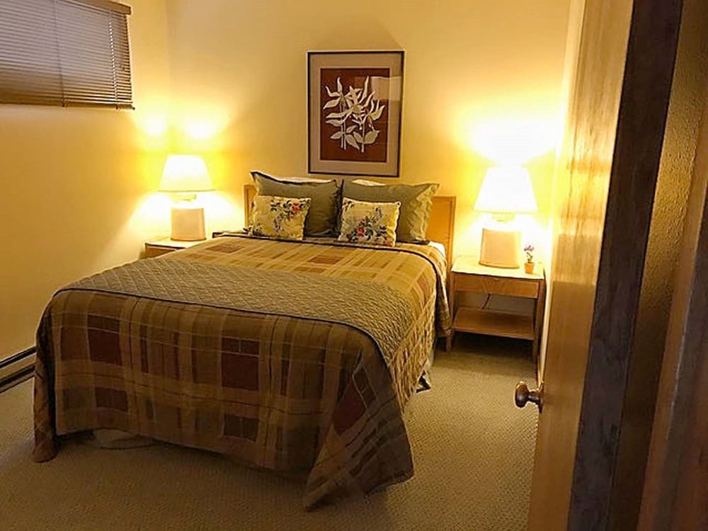 Jackson Hole Vacation Condominiums by VRI Americas view 2