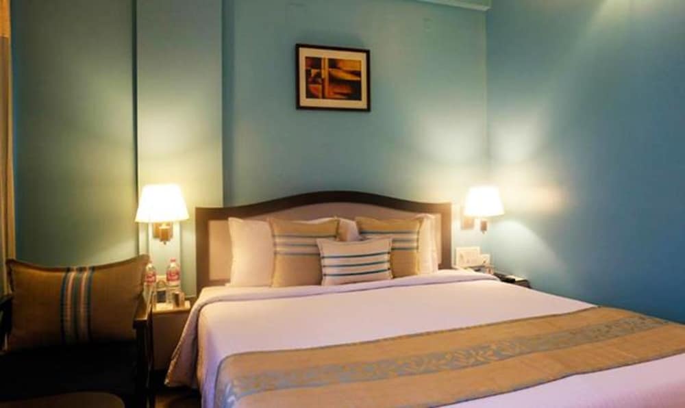Fabhotel Prime Capitol Residency view 3