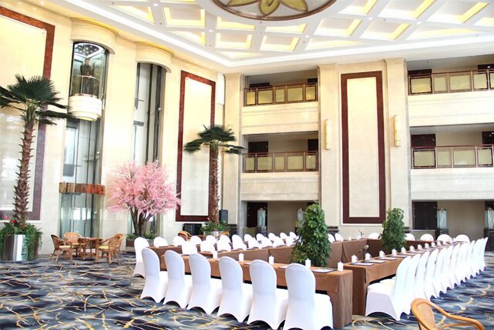 Baoji Jianguo Hotel