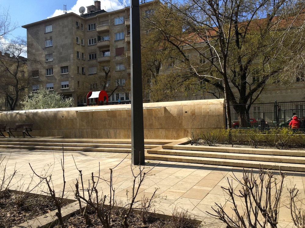 Photo 52
