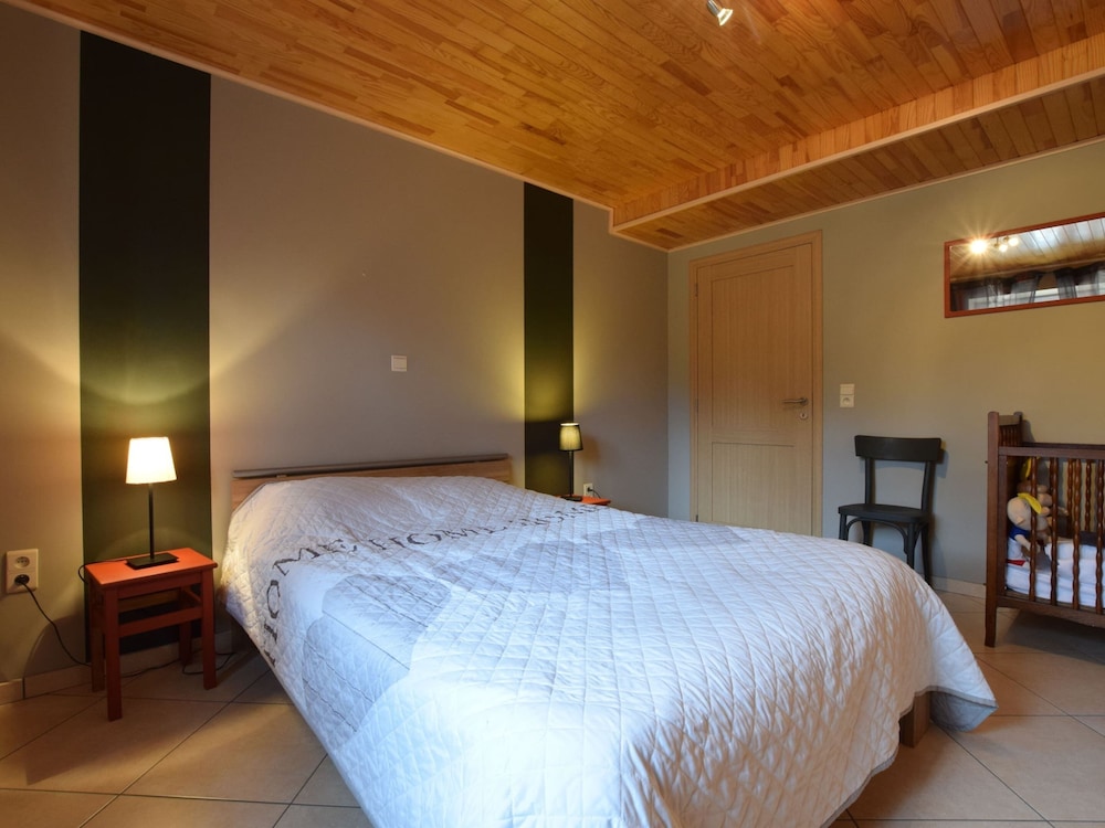 Cottage in Former Farmhouse in Tillet view 5