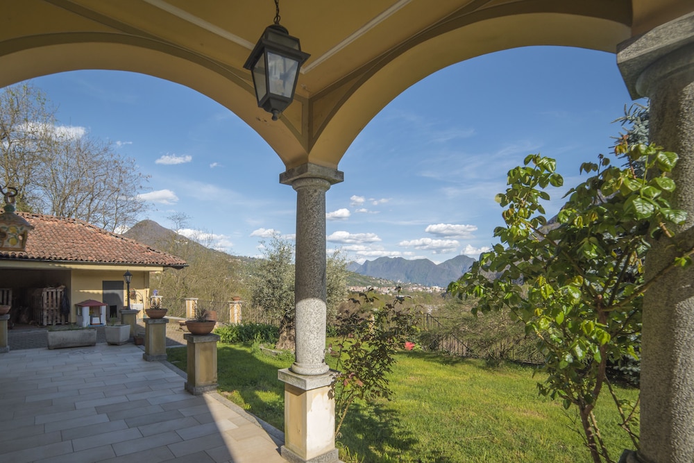 Villa Azalea