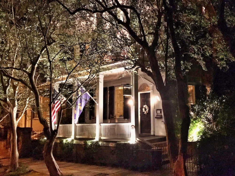 Natchez Vacations - GardenSong BB - Property Image 11