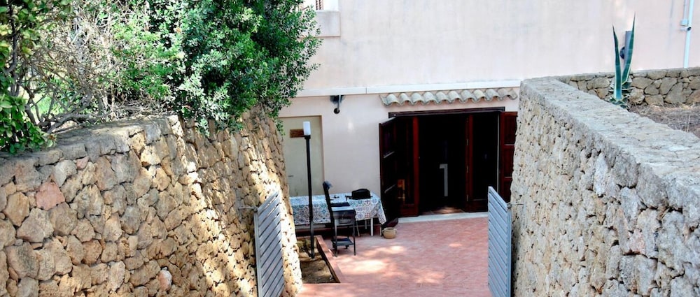 Villa Aurora, Private Pine Forest, Barbecue, Solarium view 3