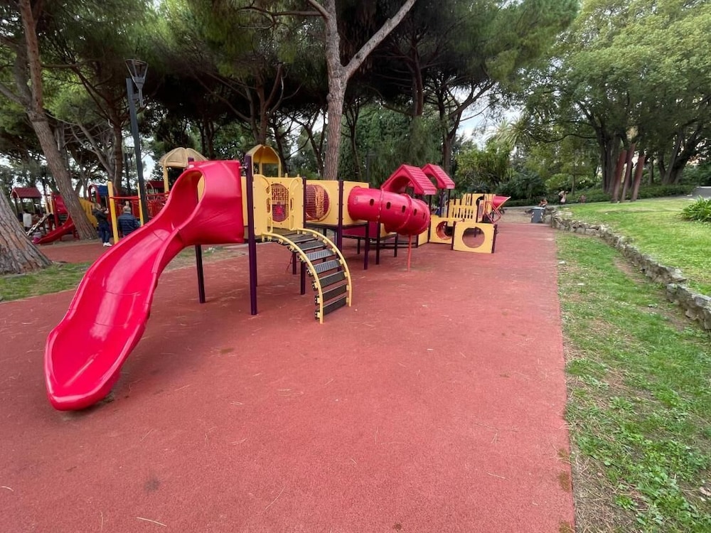 Genoa Vacations - Sea And Park-genoa Nervi - - Property Image 58