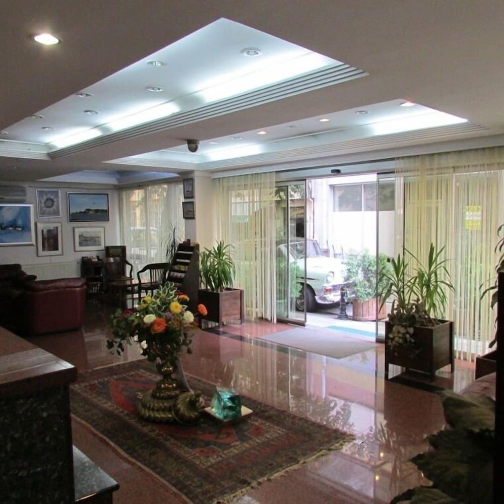 Kadikoy Otel