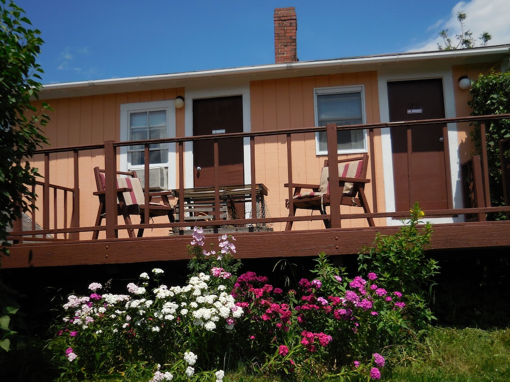 Acadia Gateway Motel