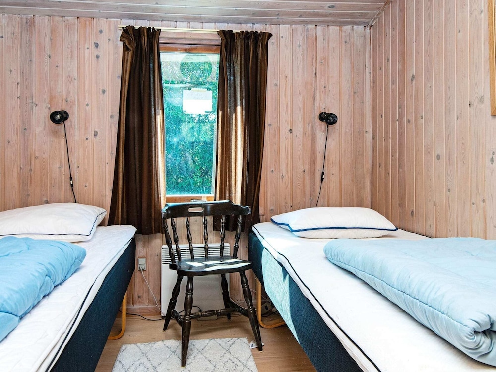 6 Person Holiday Home in Glesborg-by Traum
