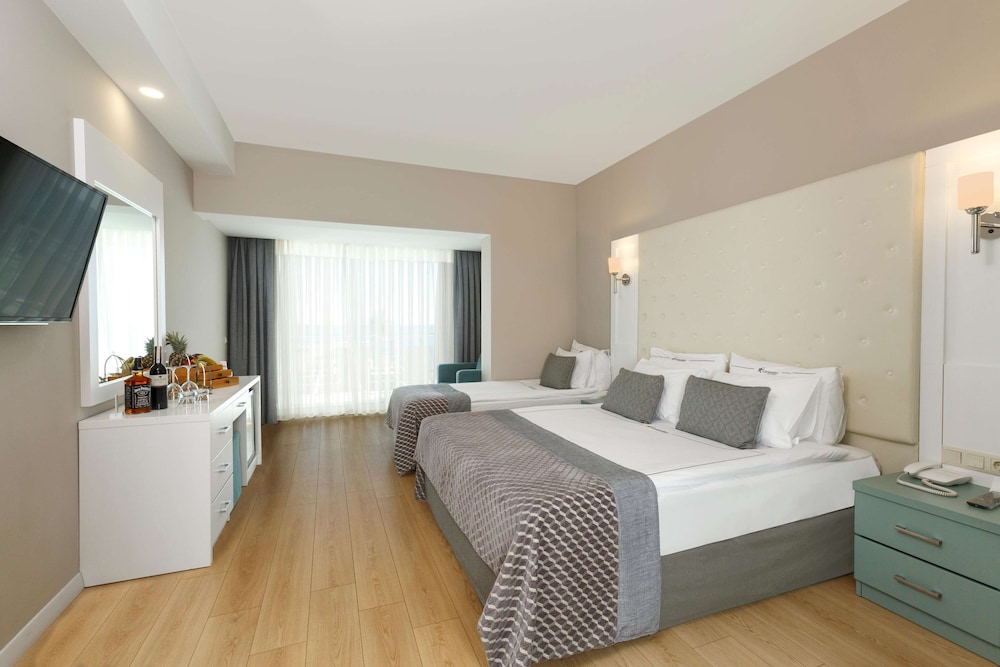 Corendon Playa Kemer
