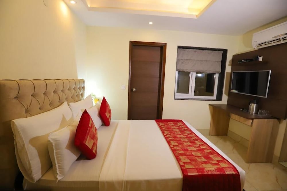 Mayur Assam Hotel