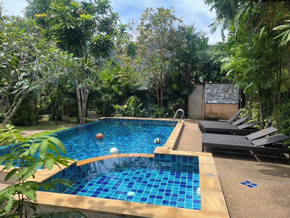 Moubillow Resort
