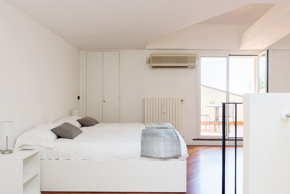Home at Hotel Arese Vismara Apt
