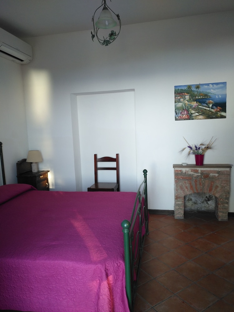AGRITURISMO  LA FOCAZZA