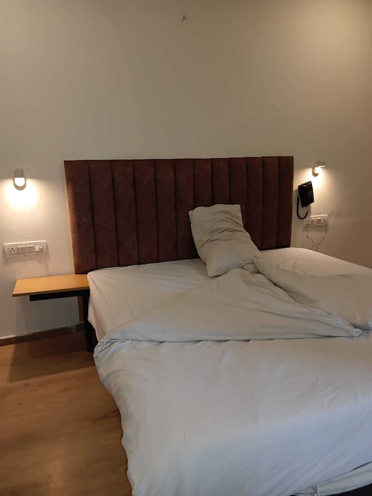 Hellostayz hotel