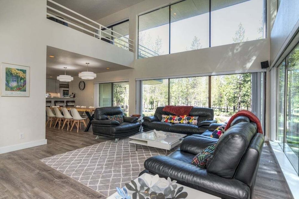 Irish Mountain 4 3 Bedroom Home