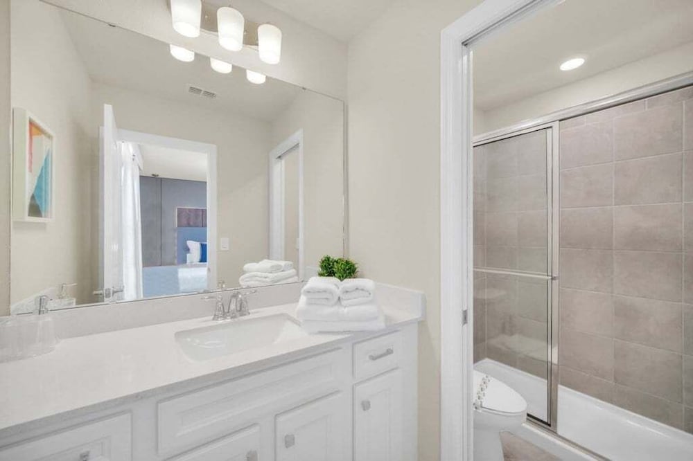 Everyone's Family Fun Home, Slides In Kids Rooms 10 Bedroom Villa
