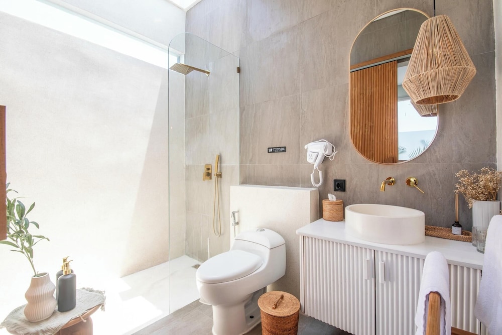 Modern 2BR Villas 5-min Walk to Canggu Beach