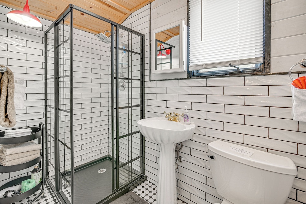 Cozy Murrells Inlet Studio - Walkable!