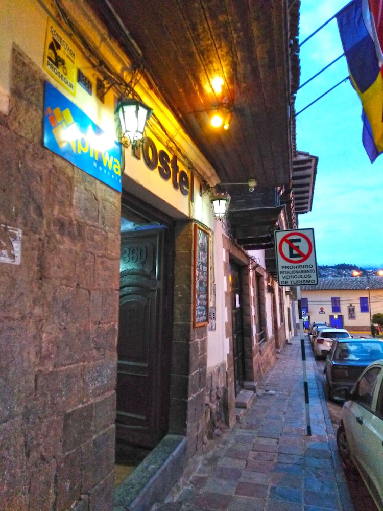 Pirwa Colonial Hostel