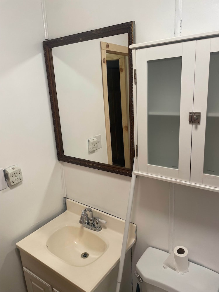 Trail House In Gilbert Sleeps 12