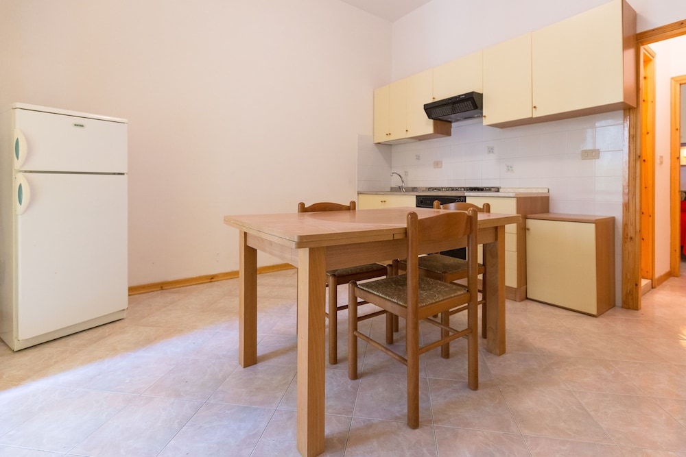 Moderno 4 view 3