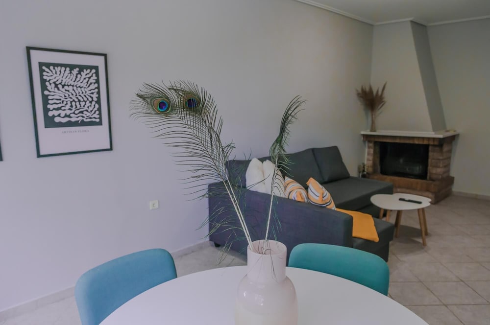 Cosmos Apartment in Athina