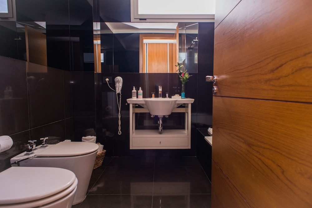 Soho Luxury Suites