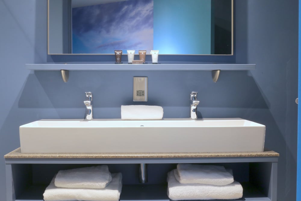 Doncaster Vacations - Hex Wildlife Hotel - Property Image 5