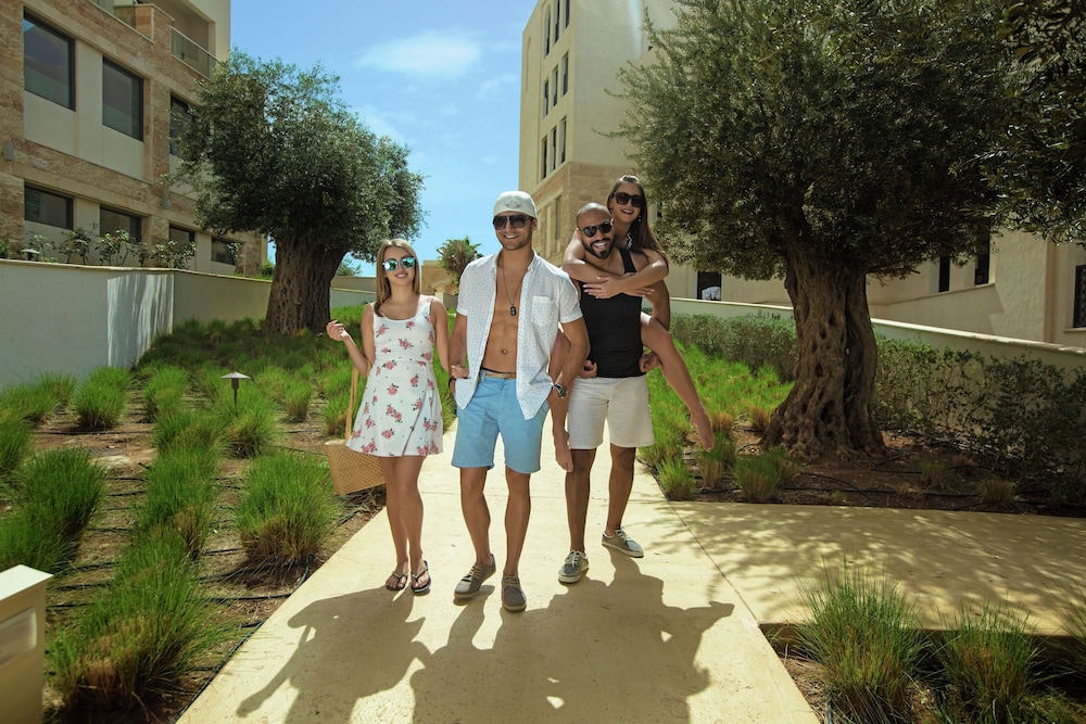 Hilton Dead Sea Resort & Spa