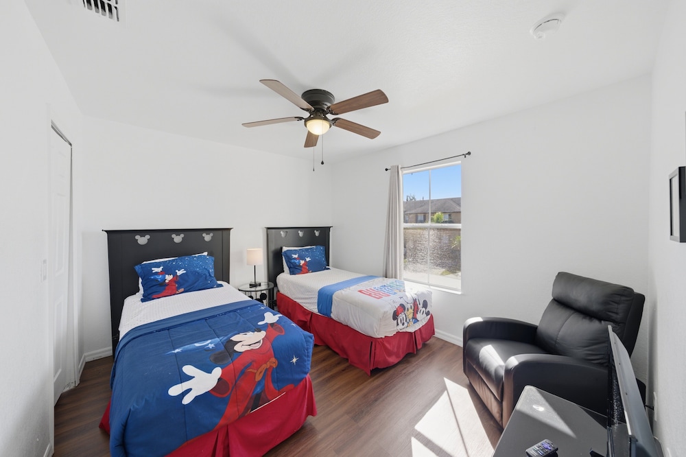 Family Getaway At AML Relax Home