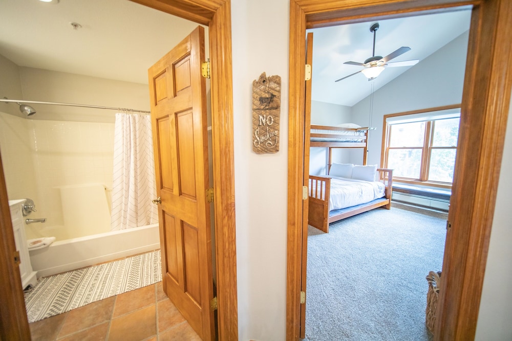 Photo 35