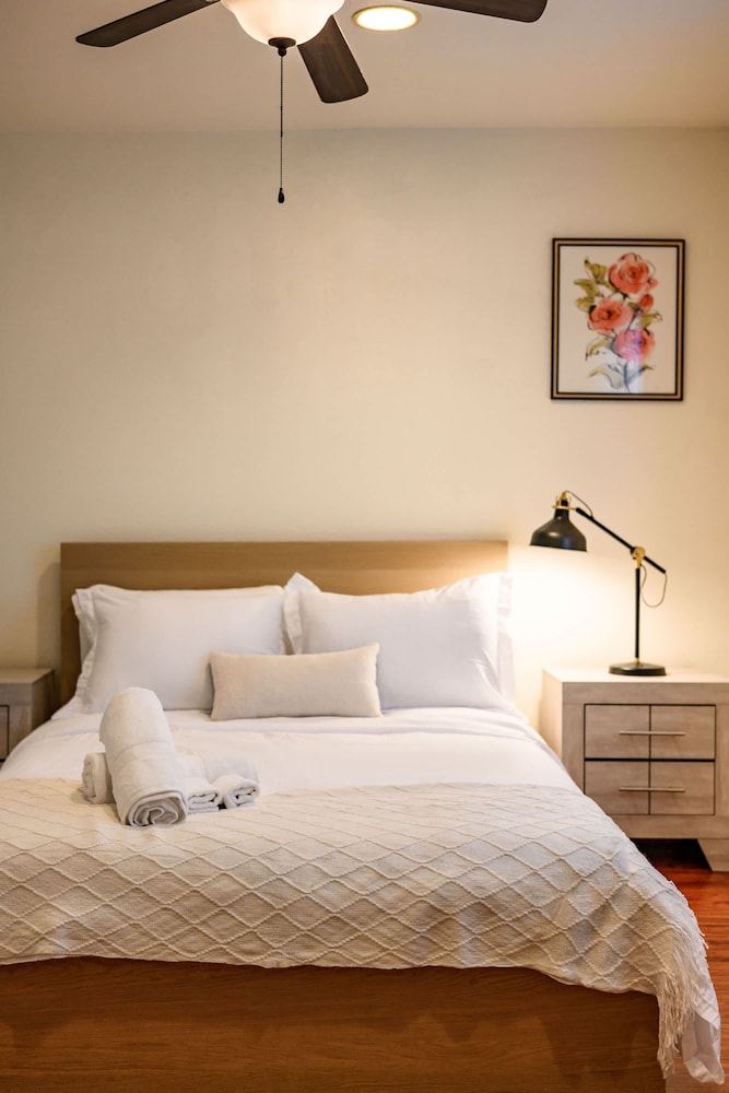 Near USC Dtla Spacious Private Bedroom 4