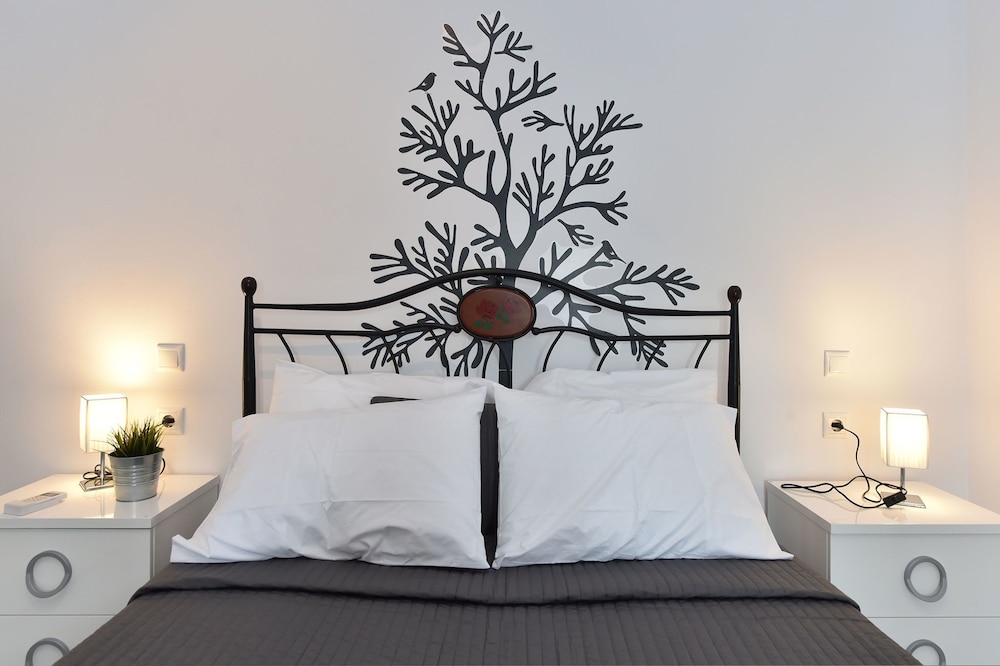 The Local House photo 2