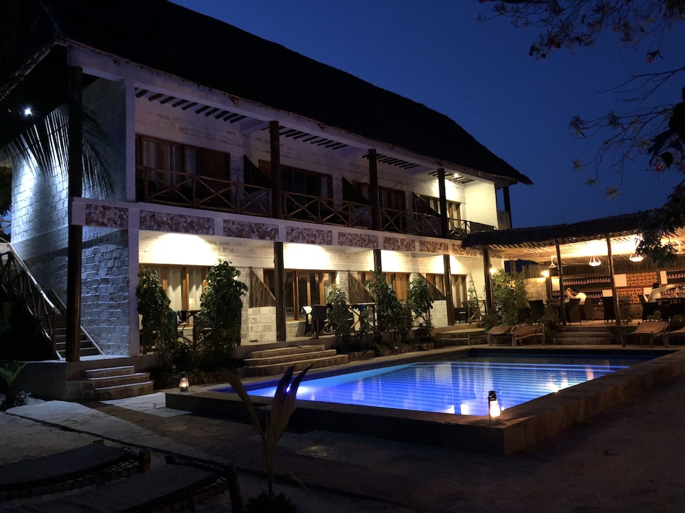 Tamani Villas Annex