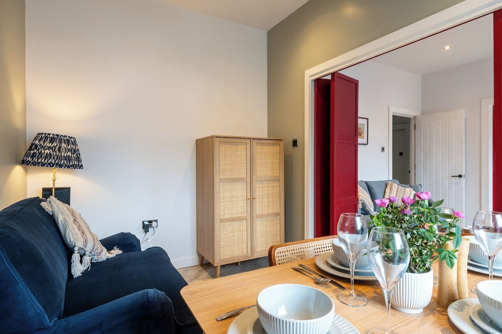 Stunning HighStreet Escape in Cheltenham